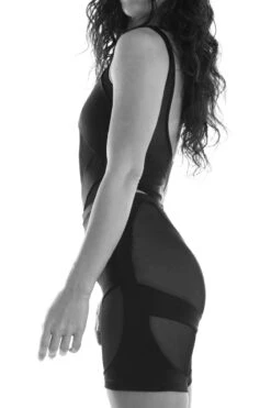 Rolling Stellar Bodysuit - Black -Underwear General Store 12 7 0 092 shortstellarlateral edf40e01 3d4b 43fa aac8 bcb139d8ff81 1