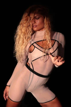 Rolling Lara Tulle Sleeves - Beige/Black -Underwear General Store 14 5 7 728 bolerocrop2