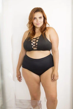 Lunalae High Waist Shorts - Black 13 Lunalae High Waist Shorts - Black -Underwear General Store 6R7A8484