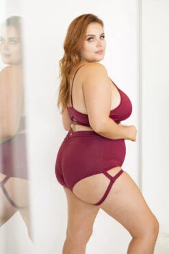 Lunalae Bella Top - Wine -Underwear General Store 6R7A8663