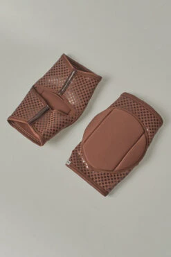 Queen Grippy Kneepads - Cacao -Underwear General Store Cacao