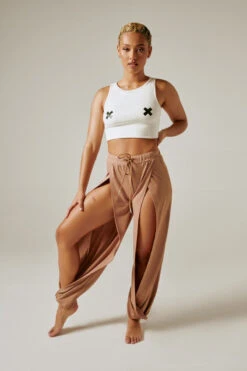 CXIX Make Moves Pants - Sand -Underwear General Store CreaturesofXIXXXTee2.0 White21 05 24CreaturesofXIX12229 edit 011511d8 f623 4798 9e54 ade7f39bc508