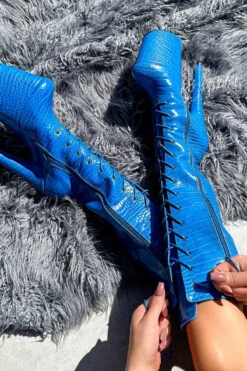 Hella Heels Electric Boa Knee High Boots - 8inch -Underwear General Store IMG 0695 a1a6cc84 3cdf 4ea9 b49e cf977ad708ca