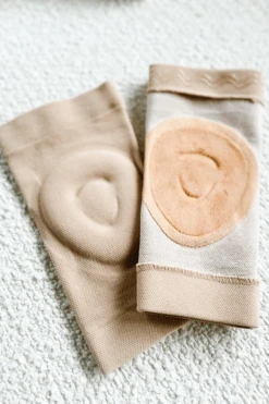 Pole Addict Kneepads - Ocean Sand 12 Pole Addict Kneepads - Ocean Sand -Underwear General Store IMG 8393 af9ff8de 2a04 49d2 93e0 7a3c2fb0ab8f