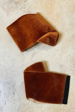 Hella Heels Classique Velvet Shoe Protector - Brandy