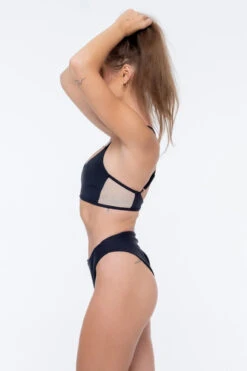 Nona Perkasa Night Lily Top - Black/Sand -Underwear General Store NightLilyBlack02 80d9fbe2 8d16 4049 8e46 e3f44cc36b92