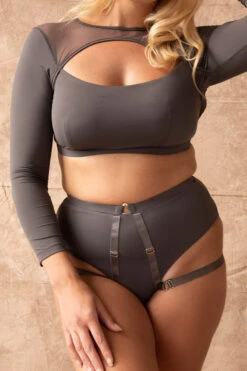 Tatiana Activewear Esme Top - Charcoal -Underwear General Store TatianaActiveEsmeCharcoalLongSleeveTop 0760cropped 1