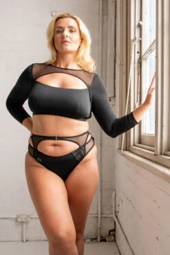 Tatiana Activewear Esme Top - Black -Underwear General Store TatianaActiveEsmeLongSleeveCropMeshTop 0492cropped